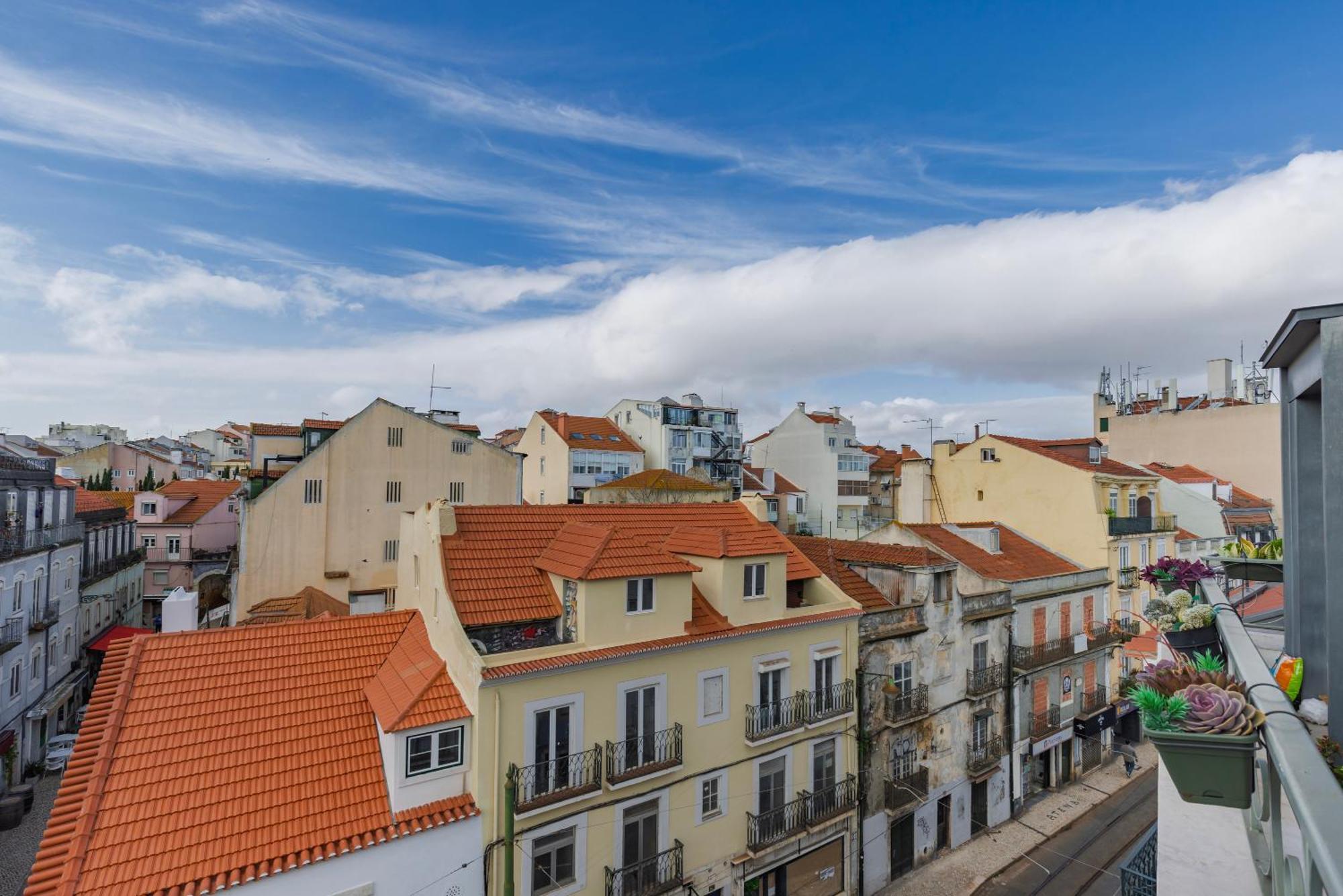Trendy In Graca's Heart By Lovelystay * Lisbon